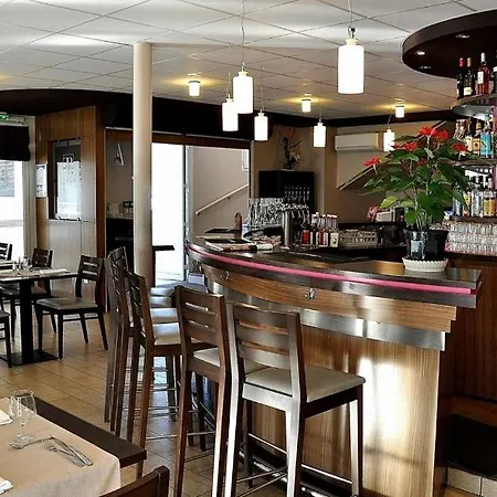 Hotel Le Fin Bistrot 2*